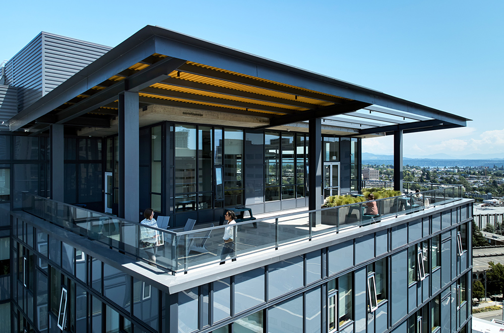 photo of the rise on madison roof deck on a sunny day